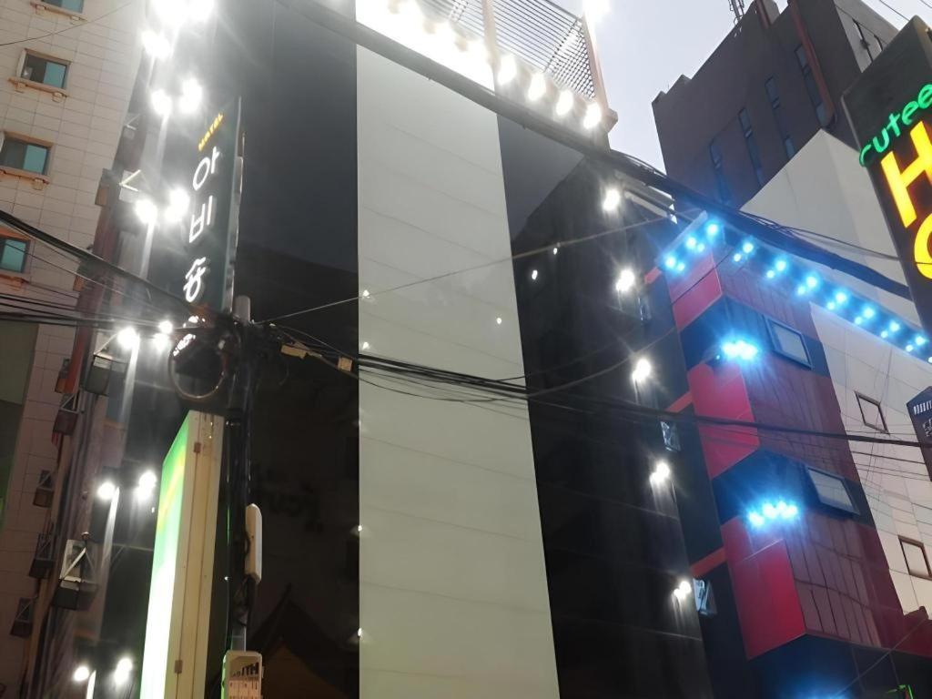Motel Jongro Nova Seul Zewnętrze zdjęcie